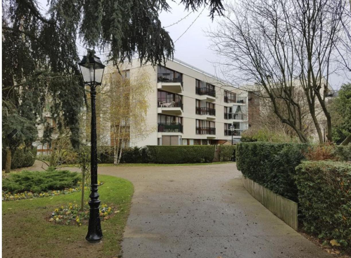 Grand Studio Proche Versailles Chateau Le Chesnay  Bagian luar foto
